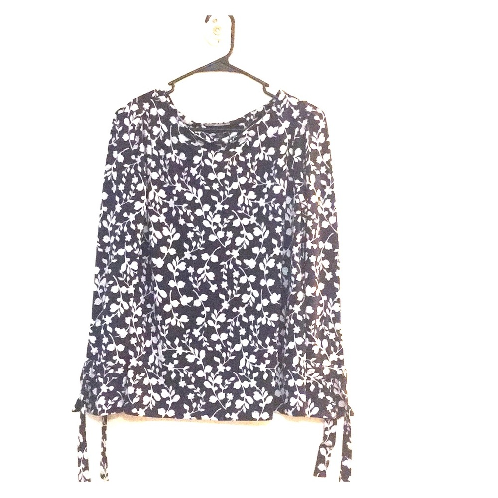 Floral Print Top with Bow Sleeves